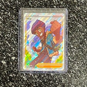 2020 Pokémon full art Trainer Hop